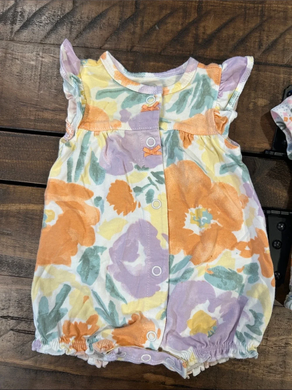 Set of 2: Newborn Floral Romper 🌸(Carter’s) & Onesie (First Impressions)